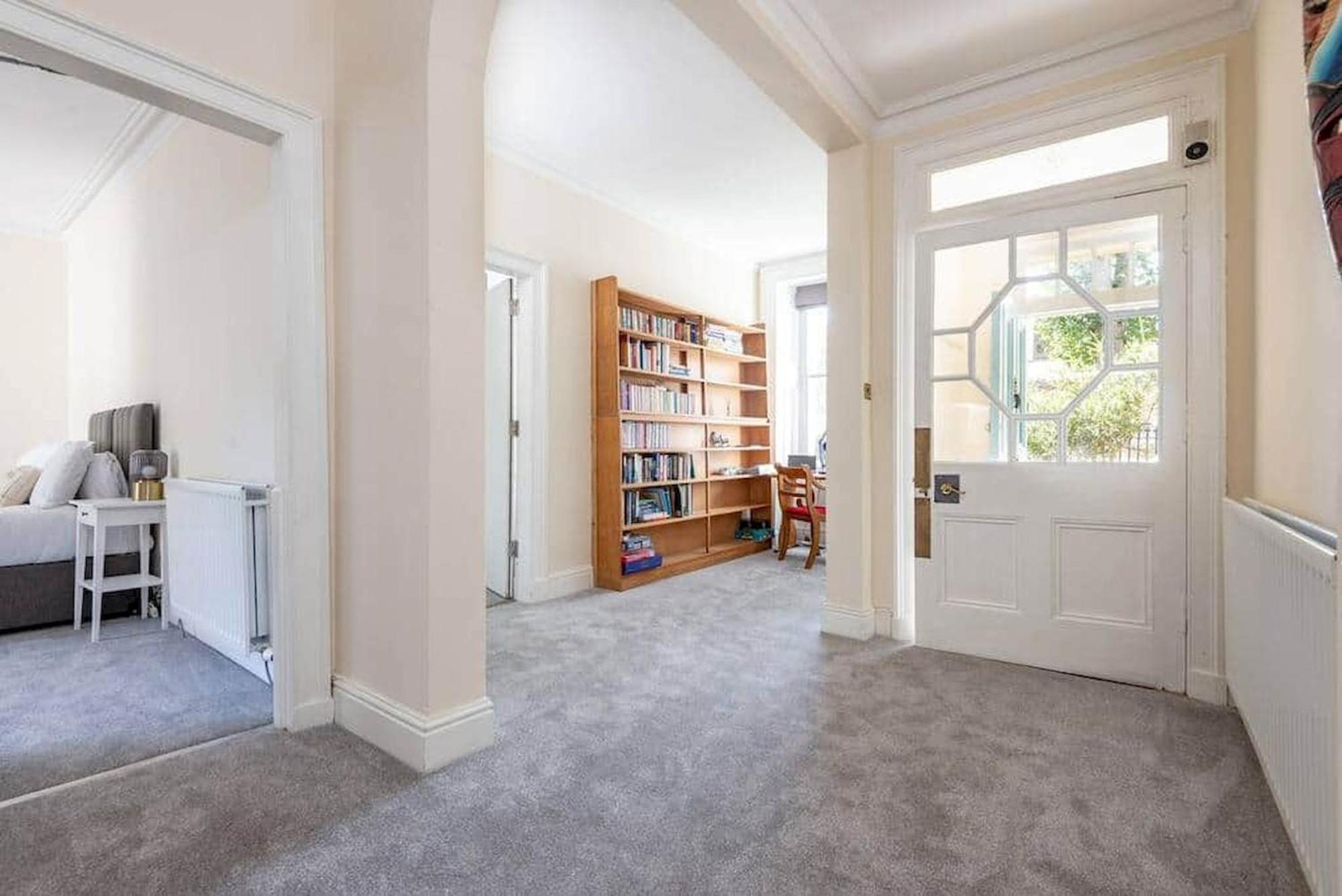 Skye Sands - Westview House เซนต์แอนดรูว์ ภายนอก รูปภาพ