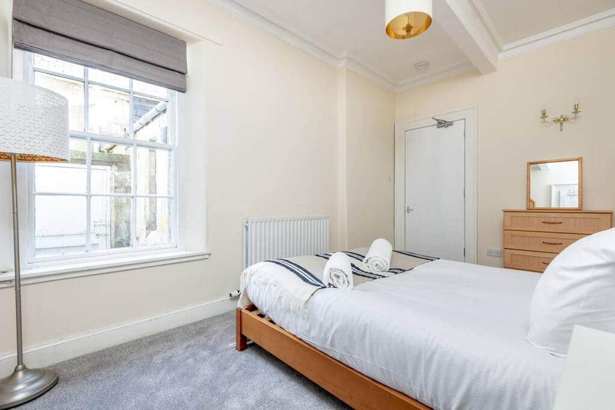 Skye Sands - Westview House เซนต์แอนดรูว์ ภายนอก รูปภาพ